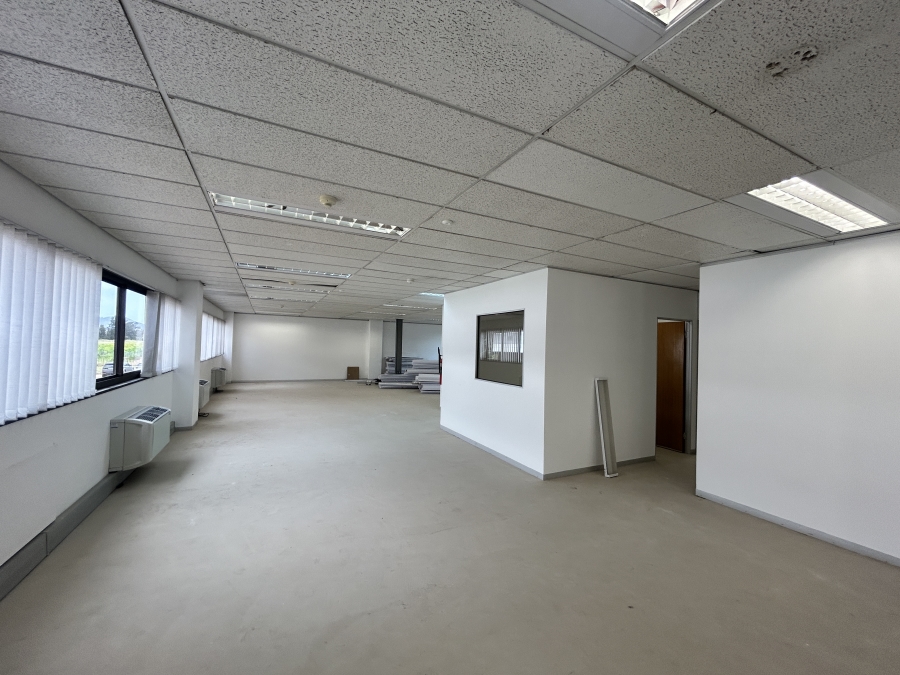 To Let commercial Property for Rent in Mowbray Western Cape